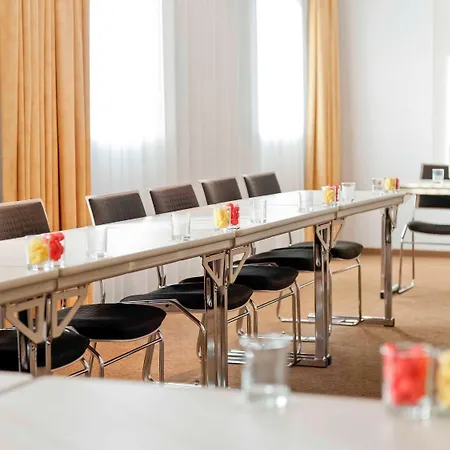 Novotel Arenas Aeroport