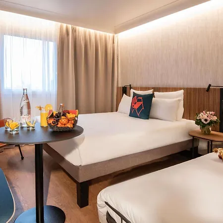 Novotel Arenas Aeroport Hotell