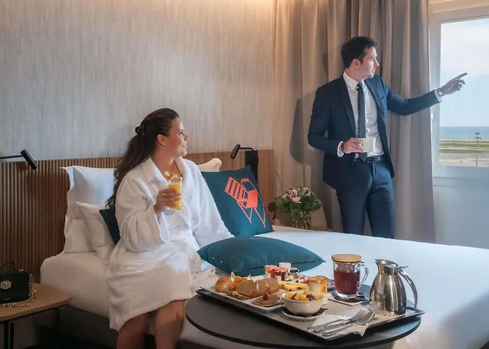 호텔 노보텔 아레나스 아에로포르트