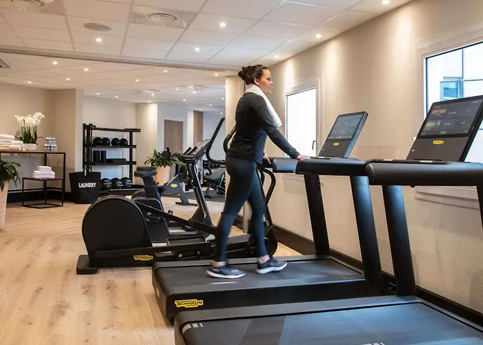 노보텔 아레나스 아에로포르트