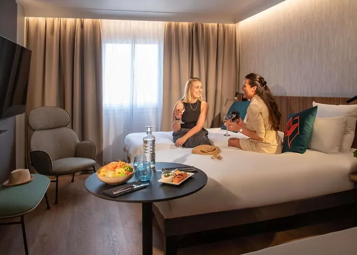 노보텔 아레나스 아에로포르트 니스