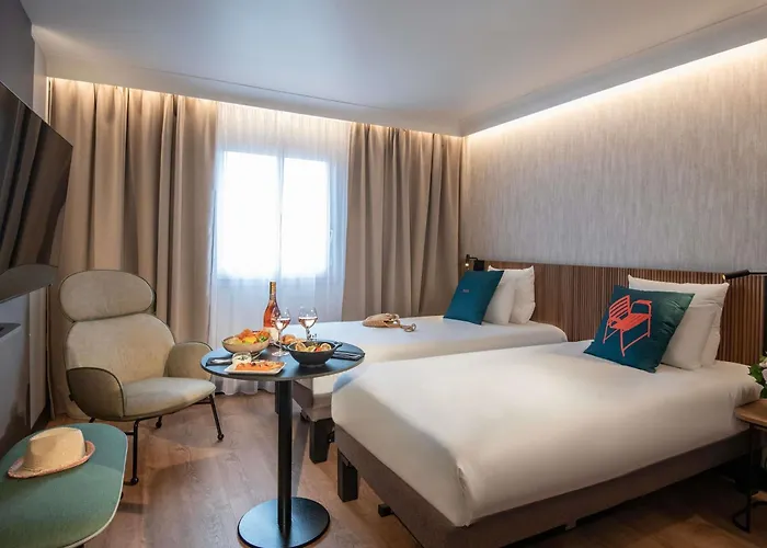 호텔 노보텔 아레나스 아에로포르트