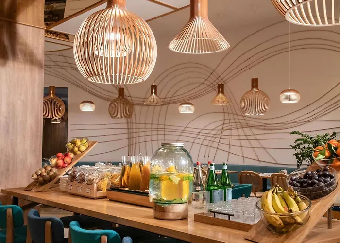 노보텔 아레나스 아에로포르트 호텔