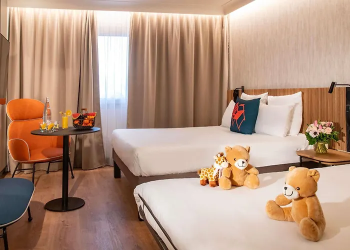 노보텔 아레나스 아에로포르트