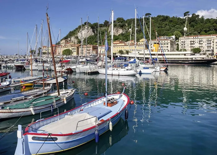 호텔 노보텔 아레나스 아에로포르트