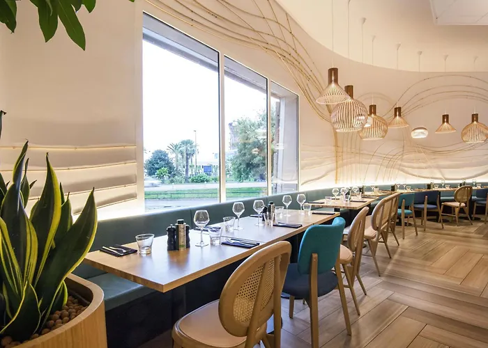 노보텔 아레나스 아에로포르트 호텔 니스