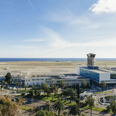 Novotel Arenas Aeroport 4* Ницца