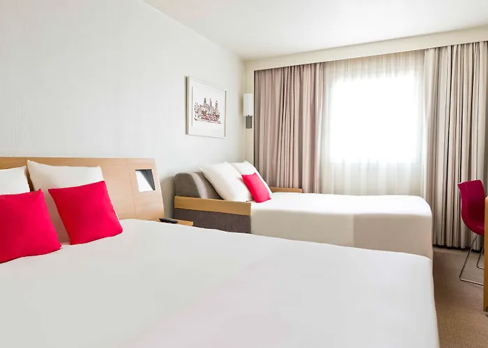 Novotel Arenas Aeroport Szálloda